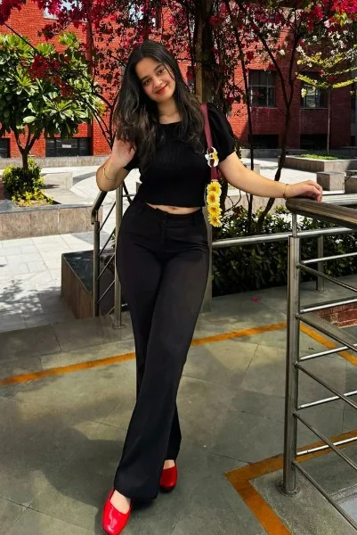 Ghaziabad call girls service